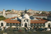 Im Bauch von ... – Zwischen dem Hafen und dem Bahnhof liegt - im Herzen der Stadt - der wichtigste Markt der portugiesischen Hauptstadt: der Mercado da Ribeira.