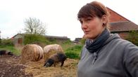 Typisch! – Ve Anissa Spindler wollte immer schon Bäuerin werden. Obwohl ihre Eltern nichts mit Landwirtschaft zu tun hatten. Jetzt ist sie stolze Besitzerin eines Demeter-Hofes bei Parchim.