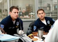 21 Jump Street – 21 Jump Street Ich hör wohl nicht richtig?: Channing Tatum als Jenko, Jonah Hill als Schmidt (Copyright SRF/olumbia Pictures Industries, Inc. and Metro-Goldwyn-Mayer Pictures Inc./ Columbia Pictures Industries, Inc.and Metro-Goldwyn-Mayer Pictures Inc.)