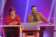 Meister des Alltags – Schauspielerin Alice Hoffmann stellt sich im Rateteam mit Sänger und Entertainer Giovanni Zarrella kniffeligen Fragen im Wissensquiz „Meister des Alltags“. „Meister des Alltags“ spendet seinen Gewinn einem guten Zweck.