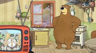 Unser Sandmännchen – Dr. Brumm und Pottwal freuen sich, dass der Fernseher endlich wieder funktioniert.