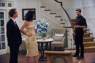 How I Met Your Mother – Durch Darren (Andrew Rannells, r.) wird ihre Liebe auf die Probe gestellt: Barney (Neil Patrick Harris, l.) und Robin (Cobie Smulders, M.) ...