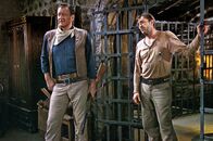 El Dorado – Cole Thornton (John Wayne, links) und Sheriff J. B. Harrah (Robert Mitchum).