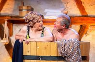 Comedy Scheune – v.l.n.r: Hillu Stoll und Franz Auber (Hillu’s Herzdropfa)