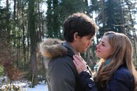 Sturm der Liebe – Moritz (Daniel Fünffrock, l.); Theresa (Ines Lutz, r.)