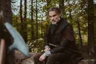Triff... – Karl der Große (Markus Gertken) am Rande eines Feldzugs