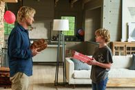 Secret Headquarters – Jack (Owen Wilson, l.); Charlie (Walker Scobell, r.)