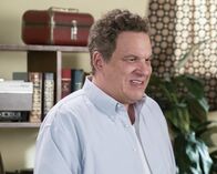 The Goldbergs – Murray Goldberg (Jeff Garlin)
