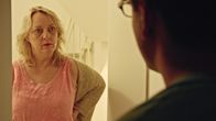 All In – Überraschungsbesuch: Erika (Maraile Woehe) kreuzt bei Jamu (Daniel Popat, re.) auf.