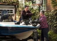 Man with a Plan – Lowell (Matt Cook, l.); Adam Burns (Matt LeBlanc, r.)