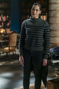 Charmed – Macy Vaughn (Madeleine Mantock)