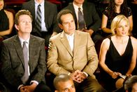 Monk – (v.li.) Dylan Baker (John Hannigan), Tony Shalhoub (Adrian Monk), Traylor Howard (Natalie Teeger).