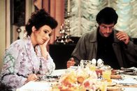 Die Nanny – Fran (Fran Drescher) muss feststellen, dass ihr Arbeitgeber Maxwell (Charles Shaughnessy) ganz schön eifersüchtig werden kann.