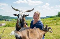 Lecker an Bord – Hofbesitzerin Dhana Schwarz kümmert sich um mehrere vom Aussterben bedrohte Tierrassen.