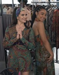 The Bold Type – Jane Sloan (Katie Stevens, l.); Kat Edison (Aisha Dee, r.)