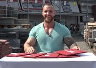 Dinner Date – Der handwerklich begabte Benjamin hält sich nicht nur im Fitnessstudio fit, er renoviert auch gerne Wohnungen. Ob die Blind Dates des Berliner Kraftpakets seine Freude an körperlicher Anstrengung teilen?