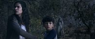 Lloronas Fluch – (v.l.n.r.) Patricia Alvarez (Patricia Velasquez); Chris (Roman Christou); La Llorona (Marisol Ramirez)