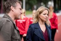 SOKO Köln – Anna Maiwald (Diana Staehly, l.); Matti Wagner (Pierre Besson, r.)