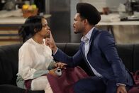Call Me Kat – Randi (Kyla Pratt, l.); Carter (Julian Gant, r.)