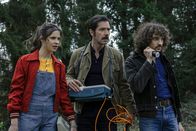 UFOs – Daphné Patakia (Véra Clouseau), Melvil Poupaud (Didier Mathure), Quentin Dolmaire (Rémy Bidaut)