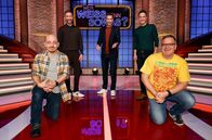 Wer weiß denn sowas? – moderator Sven Lorig (2.v.r.).