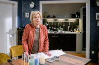 Sturm der Liebe – Für Henning will Oma Anna (Christiane Blumhoff) die Schuld auf sich nehmen.