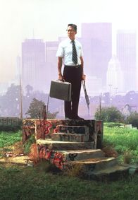 Falling Down - Ein ganz normaler Tag – Ein Nerven zerreißender Wettlauf auf dem Weg in den Wahnsinn: D-Fens (Michael Douglas)