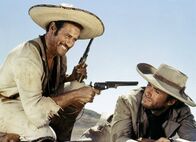 Zwei glorreiche Halunken – Zwei glorreiche Halunken Gut gelaunt und schwer bewaffnet: Eli Wallach als Tuco, Clint Eastwood als Der Blonde