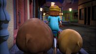 Unser Sandmännchen – Luzi wünscht sich, dass die Moffels ihr das Fahrradfahren beibringen.