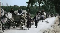 Apokalypse Erster Weltkrieg – Picardie, Frankreich - Im Jahr 1914 beginnen Hunderttausende von Zivilisten vor der deutschen Invasion zu fliehen: Belgische und französische Flüchtlinge verstopfen die Straßen in Nordfrankreich, um dem Feind zu entkommen. (Bildnachweis: ECPAD)