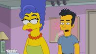 Die Simpsons – Marge (l.); Julio (r.)