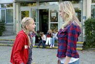 Die Detektive – (v.li.) Nina Hafner (Lilli Lorenz), Nathalie Ann Köbli (Annika Scheitz).