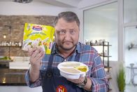 besseresser - Sebastian Lege packt aus – Wie können Königsberger Klopse ungekühlt im Supermarktregal liegen und über Monate haltbar sein? Zu welchen zweifelhaften Tricks die Industrie greift, zeigt Sebastian Lege.
