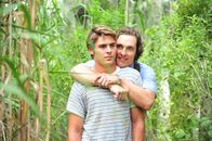 The Paperboy – Machen sich auf, einen Mordfall genauer zu untersuchen - mit fatalen Folgen: Journalist Ward Jansen (Matthew McConaughey, r.) und sein jüngerer Bruder Jack (Zac Efron, l.) ...