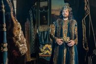 Große Mythen aufgedeckt – König Artus' (Sebastian Fräsdorf) Name ist untrennbar mit der legendären Tafelrunde und ihren tapferen Rittern, heldenhaften Taten, epischen Abenteuern und einem goldenen Zeitalter des Rittertums verknüpft.