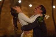 So ist das Leben - Life Itself – Isabel (Laia Costa) und Javier (Sergio Peris-Mencheta) sind frisch verliebt