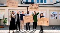 Checker Tobi – Devaki, Feri, Pierre, Nava und Hami zeigen Tobi, was alles nötig ist, damit Integration funktionieren kann.