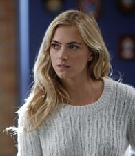 Navy CIS – Steht dem Team bei den Ermittlungen in einem neuen Fall zur Seite: NSA-Analystin Eleanor "Ellie" Bishop (Emily Wickersham) ...