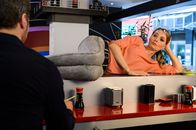 Knallerfrauen – In "Knallerfrauen" tut Martina Hill (r.) wonach ihr der Sinn steht - hemmungslos und unangepasst ...