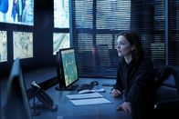 The Capture – The Capture Staffel 1 Folge 3 Unstimmigkeiten beim Überprüfen der Videobeweise: Holliday Grainger als DI Rachel Carey