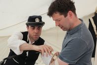Heimatleuchten – Historische Aerztekunst - Leopold Altenburg am Schlachfeld von Solferino in ServusTV's "Heimatleuchten - Der letzte grosse Kaiser - kein Schmarrn" in Solferino, Italien.