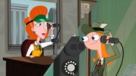 Phineas und Ferb – MOM (l.), CANDACE