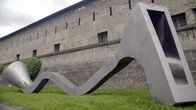 Kunst - Ob du willst oder nicht – Das Stadtbild prägen: Connection von Manfred Wakolbinger an der Salzach.