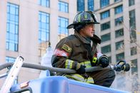 Chicago Fire – Chicago Fire Staffel 11 Folge 8 Der Brand ist gelöscht: Taylor Kinney als Kelly Severide Copyright: SRF/2022 NBC Universal