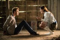 Limitless – Wahr oder nur eine Phantasie? Rebecca (Jennifer Carpenter, r.) und Brian (Jake McDorman, l.) ...