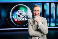 TM Wissen – Portrait von Gernot Grömer während Servus TVs Terra Mater Wissen im Terra Mater Wissen Studio in Salzburg am 9. Februar 2024.