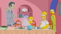 Die Simpsons – "Die Simpsons", "Bitte lächeln!." Als Marges alter Verehrer Artie Ziff die Simpsons zu seiner Hochzeit einlädt, gehen sie nur widerwillig zu dem Fest. Noch gut ist Marge und Homer in Erinnerung, wie Artie versucht hat, einen Keil zwischen sie zu treiben. Ihr Unbehagen nimmt noch zu, als sich herausstellt, dass Arties zukünftige Braut ein Klon von Marge ist. Unterdessen zaubert eine neue Zahnspange ein Dauerlächeln in Lisas Gesicht. Prompt schnellen ihre Beliebtheitswerte an der Schule rasant in die Höhe.