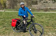 Was kostet... – Moderator Johannes Zenglein macht sich auf Tour, um diese Frage zu beantworten.