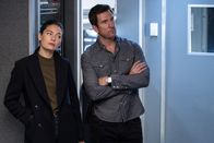 FBI: Most Wanted – l-r: Kristin Gaines (Alexa Davalos), Remy Scott (Dylan McDermott)