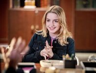 Young Sheldon – Paige Swanson (Mckenna Grace)